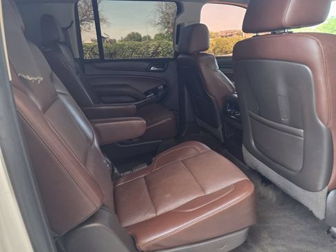 Used 2015 Chevrolet Suburban LTZ AWD/4WD image 21