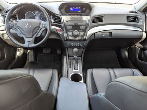 Used 2020 Acura ILX image 15