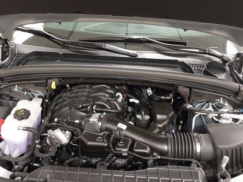 New 2025 Jeep Grand Cherokee L Limited w/ Trailer Tow Package image 30