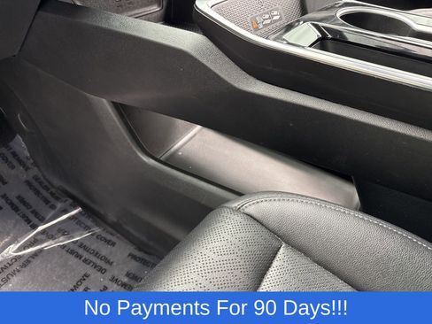 Used 2025 Chevrolet Equinox LT w/ Convenience Package II AWD/4WD image 18