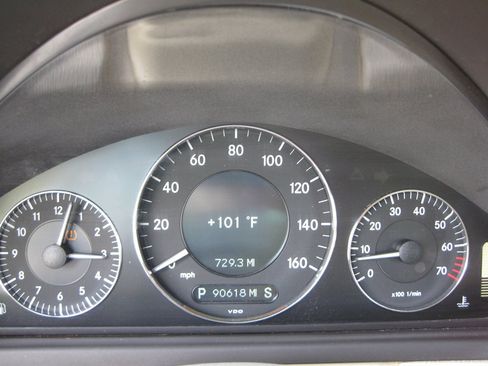 Used 2008 Mercedes-Benz CLK 350 Cabriolet image 19