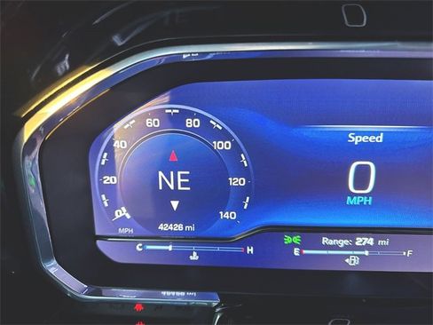 Used 2023 Chevrolet Silverado 1500 LTZ image 12