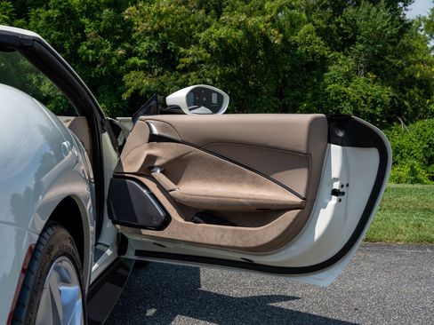 Used 2024 Ferrari Roma Spider RWD image 45
