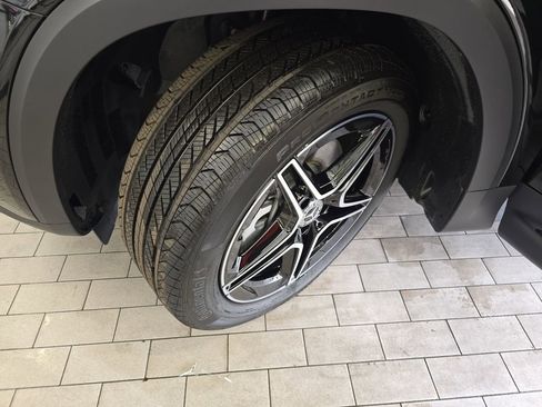 New 2026 Mercedes-Benz GLB 250 image 33