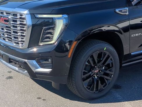 New 2026 GMC Yukon XL Denali w/ Sun & Power Step Package image 14