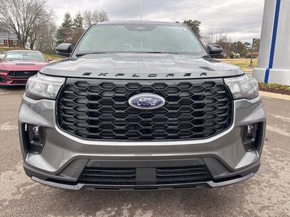 New 2026 Ford Explorer ST-Line w/ ST-Line Street Pack