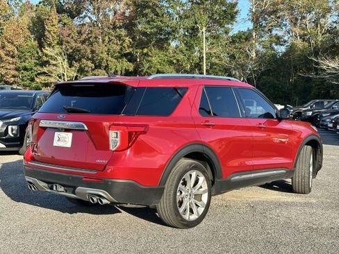 Used 2022 Ford Explorer Platinum w/ Equipment Group 601A image 40