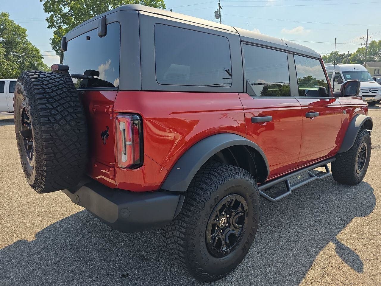 Used 2022 Ford Bronco Wildtrak AWD/4WD image 2