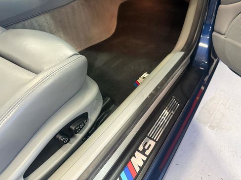 Used 2004 BMW M3 Convertible RWD image 40