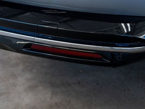 Used 2024 Rolls-Royce Spectre w/ Spectre Launch Package image 31