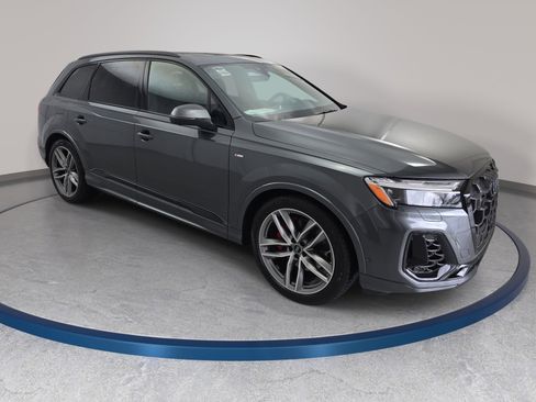 New 2026 Audi Q7 3.0T Prestige image 3