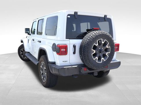 Used 2024 Jeep Wrangler Unlimited Sahara w/ Dual Top Group AWD/4WD image 23