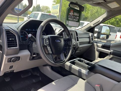 Used 2018 Ford F250 XLT w/ XLT Value Package AWD/4WD image 18