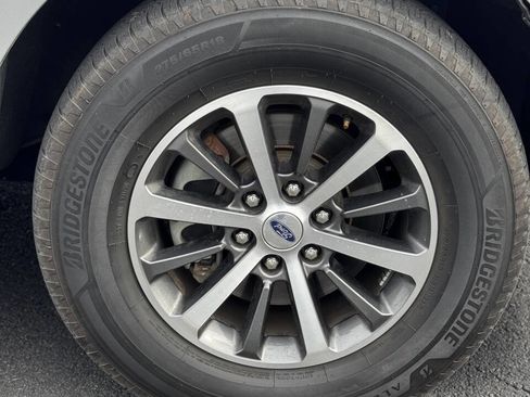 Used 2018 Ford Expedition Max XLT w/ Equipment Group 202A image 17