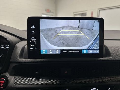 Used 2025 Honda CR-V Sport-L image 35