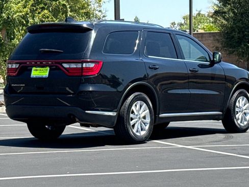 Used 2023 Dodge Durango SXT RWD image 11