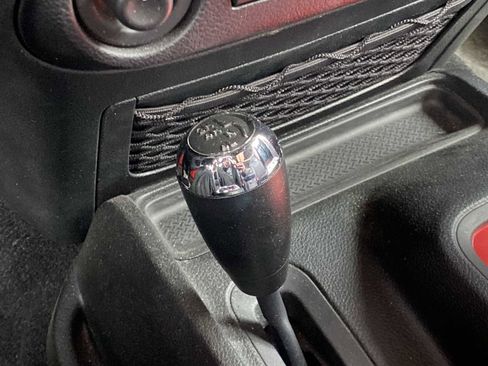 Used 2018 Jeep Wrangler Sport image 22