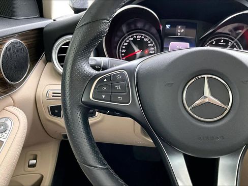Certified 2018 Mercedes-Benz C 300 Sedan image 23