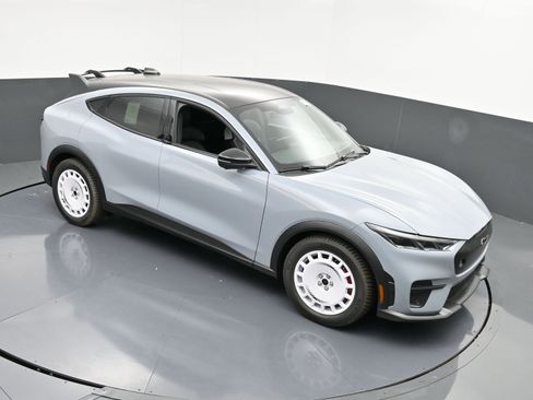 New 2025 Ford Mustang Mach-E GT image 18