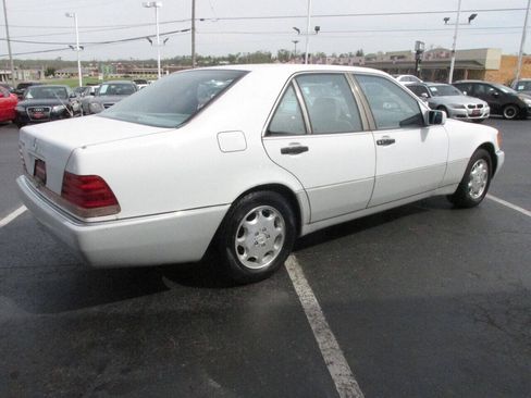 Used 1992 Mercedes-Benz 400 E image 47