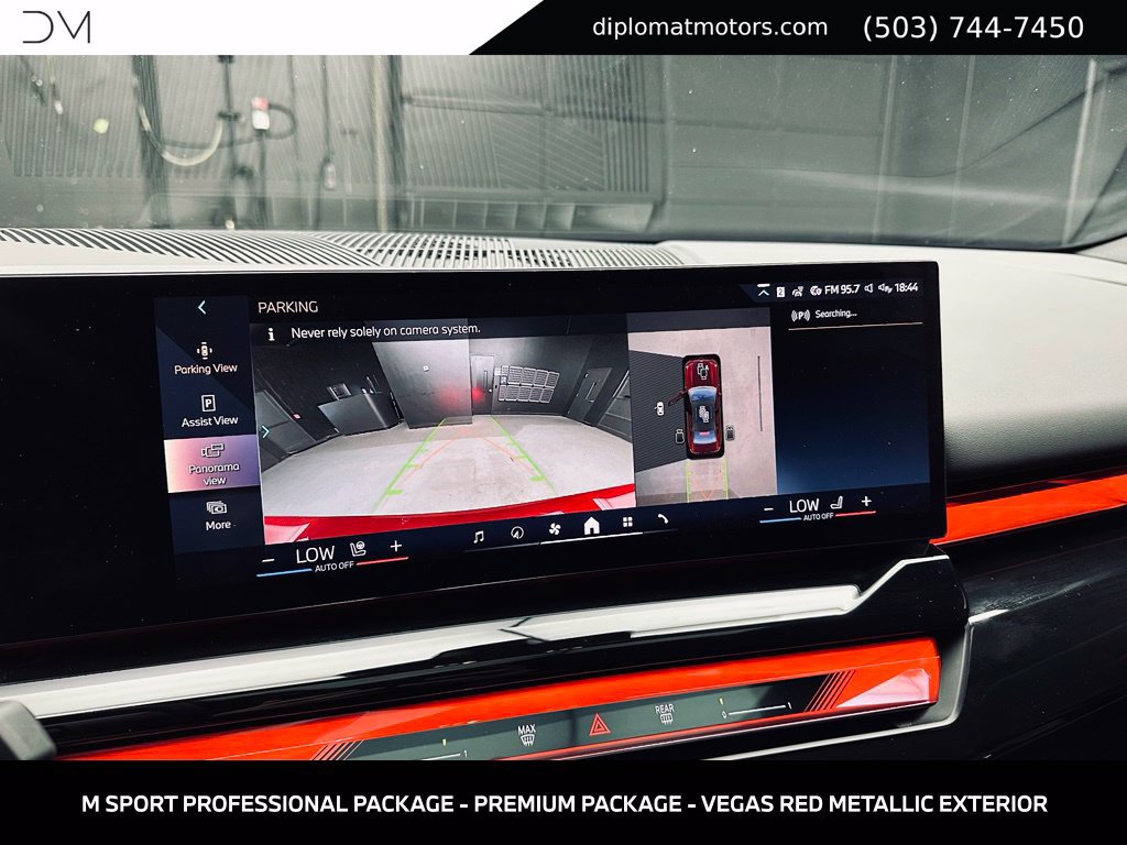 Used 2025 BMW i5 xDrive40 w/ M Sport Package AWD/4WD image 35