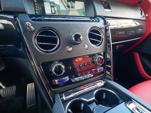 Used 2023 Rolls-Royce Cullinan Black Badge w/ Driver's Package image 62
