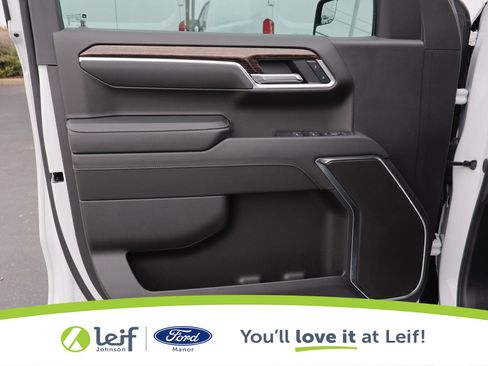 Used 2025 GMC Sierra 1500 Elevation image 10