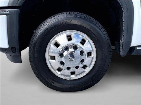 Used 2024 GMC Sierra 3500 Denali Ultimate image 10