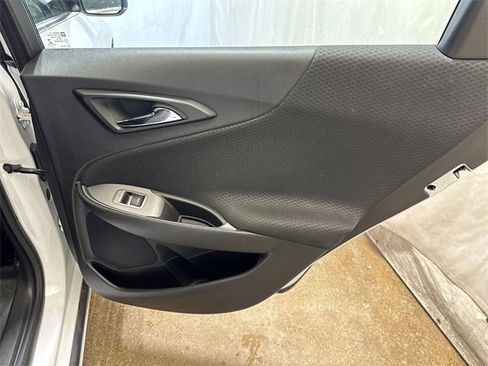 Certified 2024 Chevrolet Malibu LT image 25