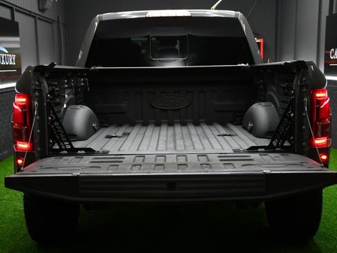 Used 2018 Ford F150 Raptor w/ Equipment Group 802A Luxury AWD/4WD image 65