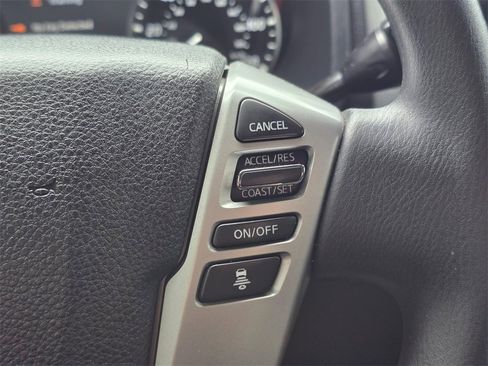 Used 2021 Nissan Titan SV w/ Accessory Utility Package image 31