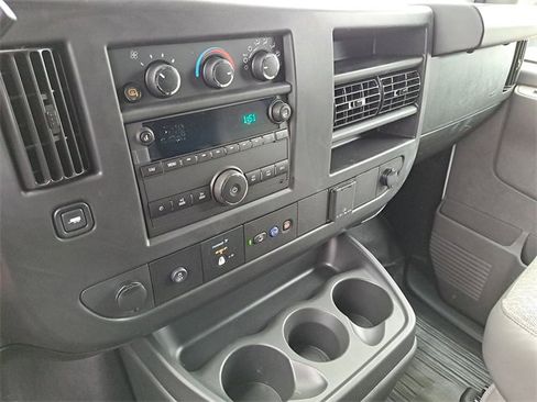 New 2025 GMC Savana 2500 w/ Driver Convenience Package image 17
