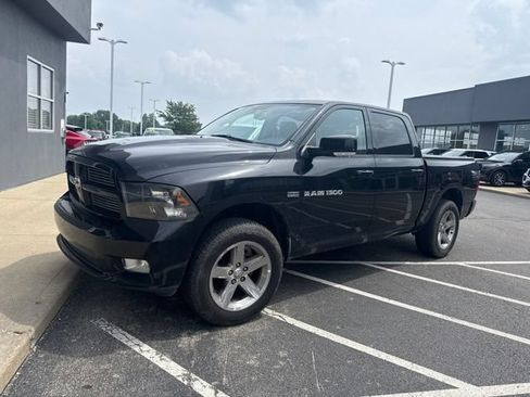 Used 2012 RAM 1500 Sport w/ Remote Start & Security Group AWD/4WD image 2