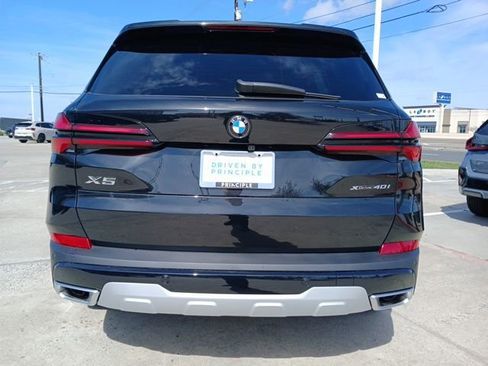 New 2026 BMW X5 xDrive40i w/ Climate Comfort Package AWD/4WD image 8