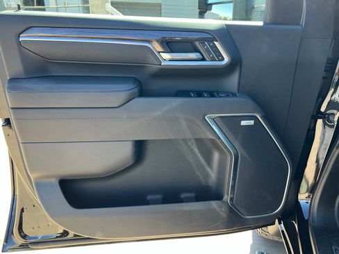 New 2026 Chevrolet Silverado 2500 LTZ w/ LTZ Plus Package image 15