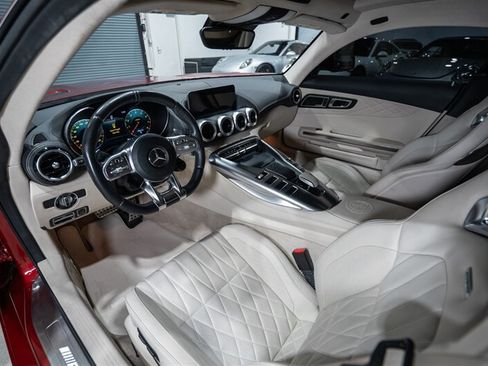 Used 2020 Mercedes-Benz AMG GT C image 18