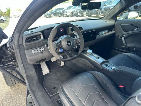 Used 2023 Maserati MC20 Coupe RWD image 18