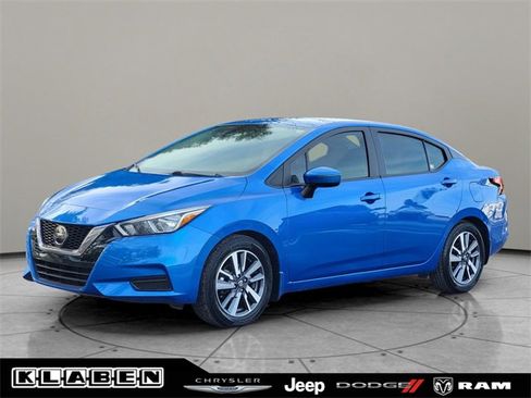 Used 2020 Nissan Versa SV image 1
