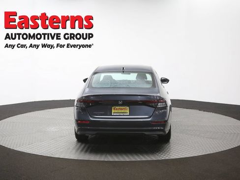 Used 2024 Honda Accord EX image 35