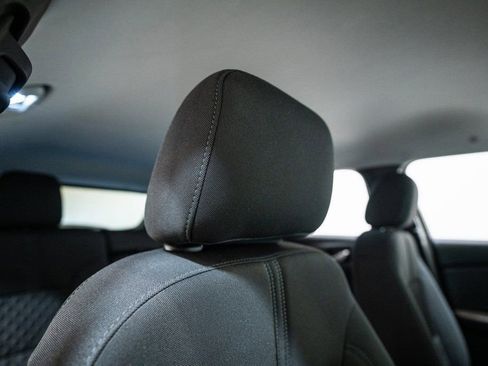 Used 2020 Chevrolet Blazer LT image 16