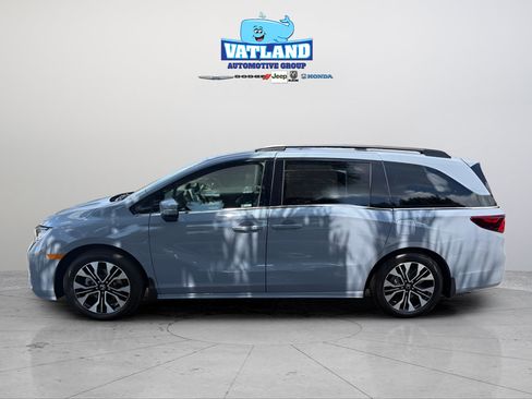 New 2026 Honda Odyssey Elite image 2