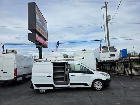 Used 2020 Ford Transit Connect XL image 5