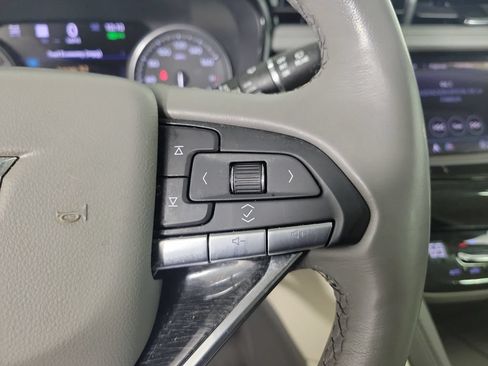 Certified 2023 Cadillac XT6 Premium Luxury w/ Technology Package AWD/4WD image 25