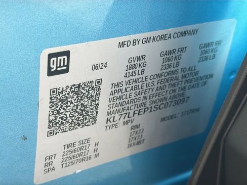 Used 2025 Chevrolet Trax LS FWD image 30
