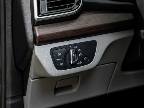 Used 2023 Audi Q5 2.0T Premium Plus w/ Premium Plus Package image 33