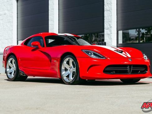 Used 2014 SRT Viper SRT-10 w/ Grand Touring Package RWD image 7