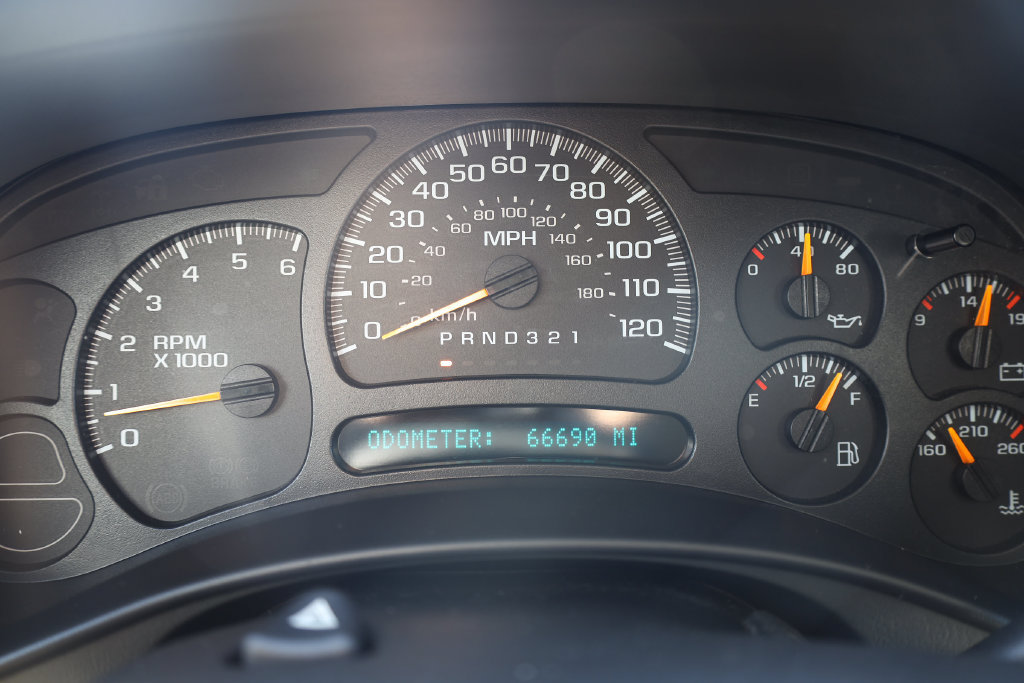 Used 2006 Chevrolet Silverado 1500 LT w/ Light Duty Power Package AWD/4WD image 14