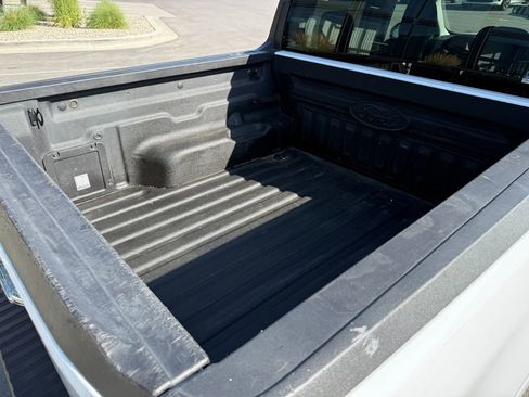 Used 2022 Ford Maverick XLT image 10