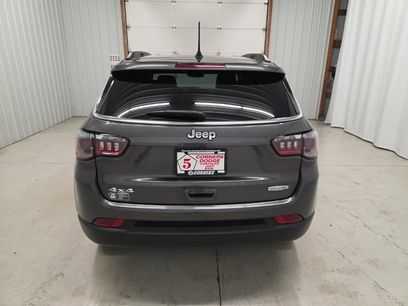 Used 2022 Jeep Compass Latitude w/ Convenience Group