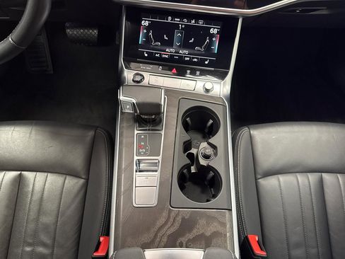 Used 2021 Audi A7 3.0T Premium Plus w/ Premium Plus AWD/4WD image 22